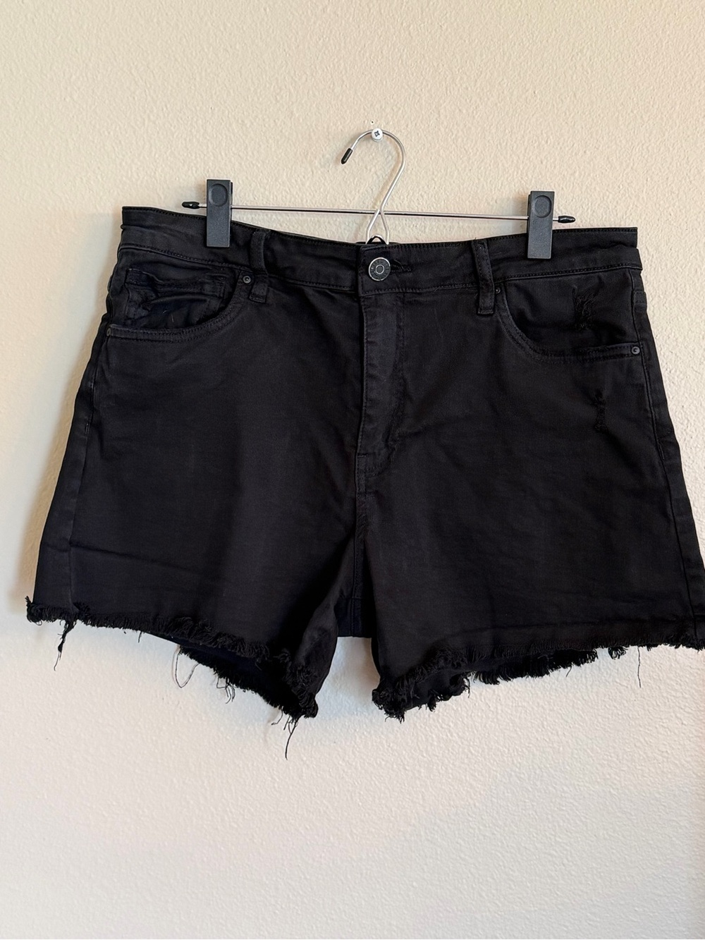 Kut from the Kloth Black Frayed Hem Denim Cutoff Shorts